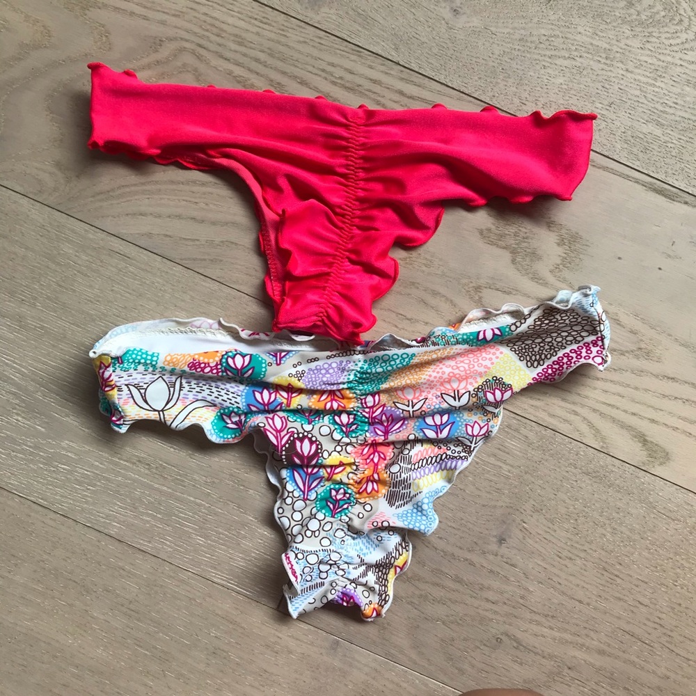 2 Lulli Fama scrunch bikini